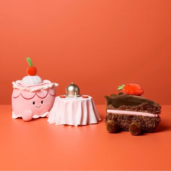 Gigglescape Cherry Pink Cake Valentine’s Day Sweets Plush Stuffed Animal 6” NWT - Picture 2 of 2